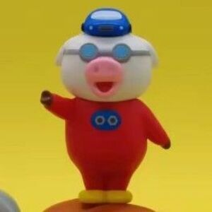 Pan dorobo bread thief pig character figurine